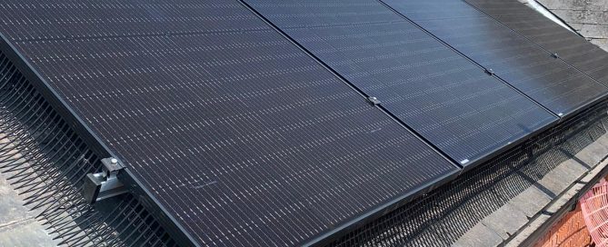 A solar install on slate tiles near Colchester (Image: DH/Tanjent)